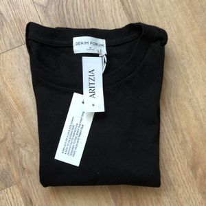 NWT Denim Forum T-shirt